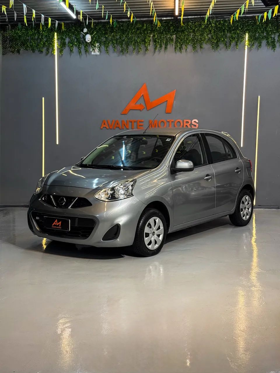 Nissan March 2015