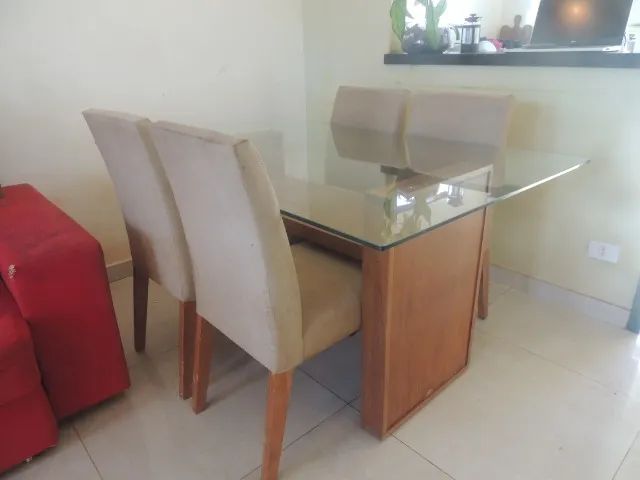 mesa de jantar 4 cadeirras com tampo de vidro