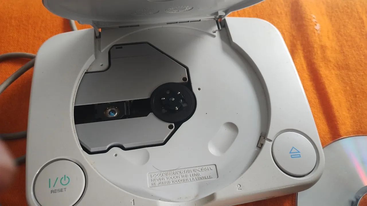 PLAYSTATION ONE - Foto 4