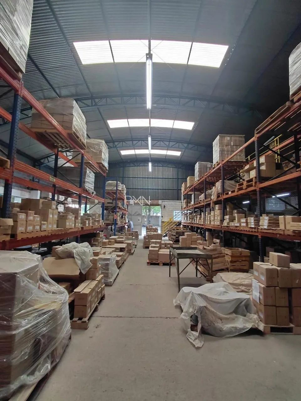 Galpão à venda e para alugar em Vinhedo, Distrito Industrial Benedito Storani, com 2700 m² - Foto 3