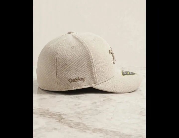 Boné Oakley Flexfit  - Foto 2