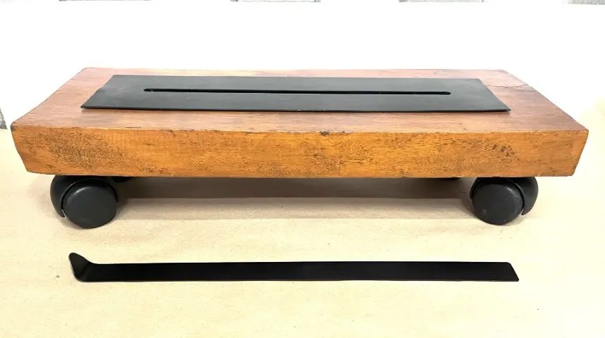 Lareira Ecológica De Mesa Madeira / Ferro 49 cm Com Rodinhas