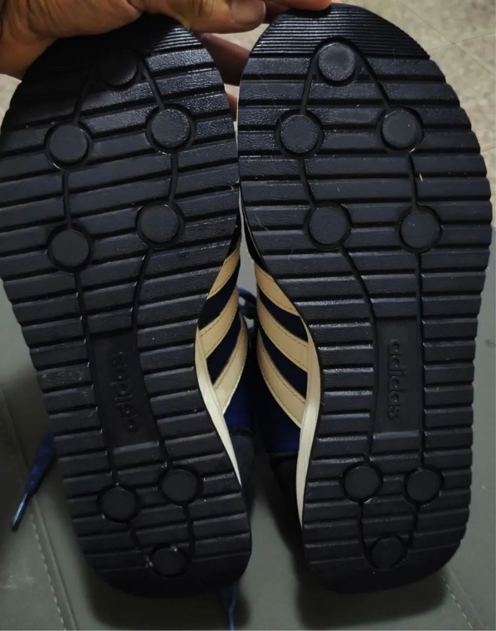 Tênis Adidas Run 70 2.0 - Foto 2