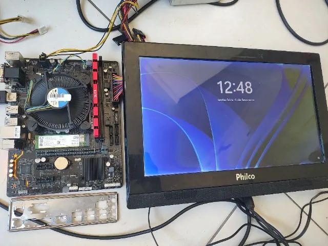 Kit placa Mãe 1151 Gigabyte + Processador I3, 7° Geração - Foto 2