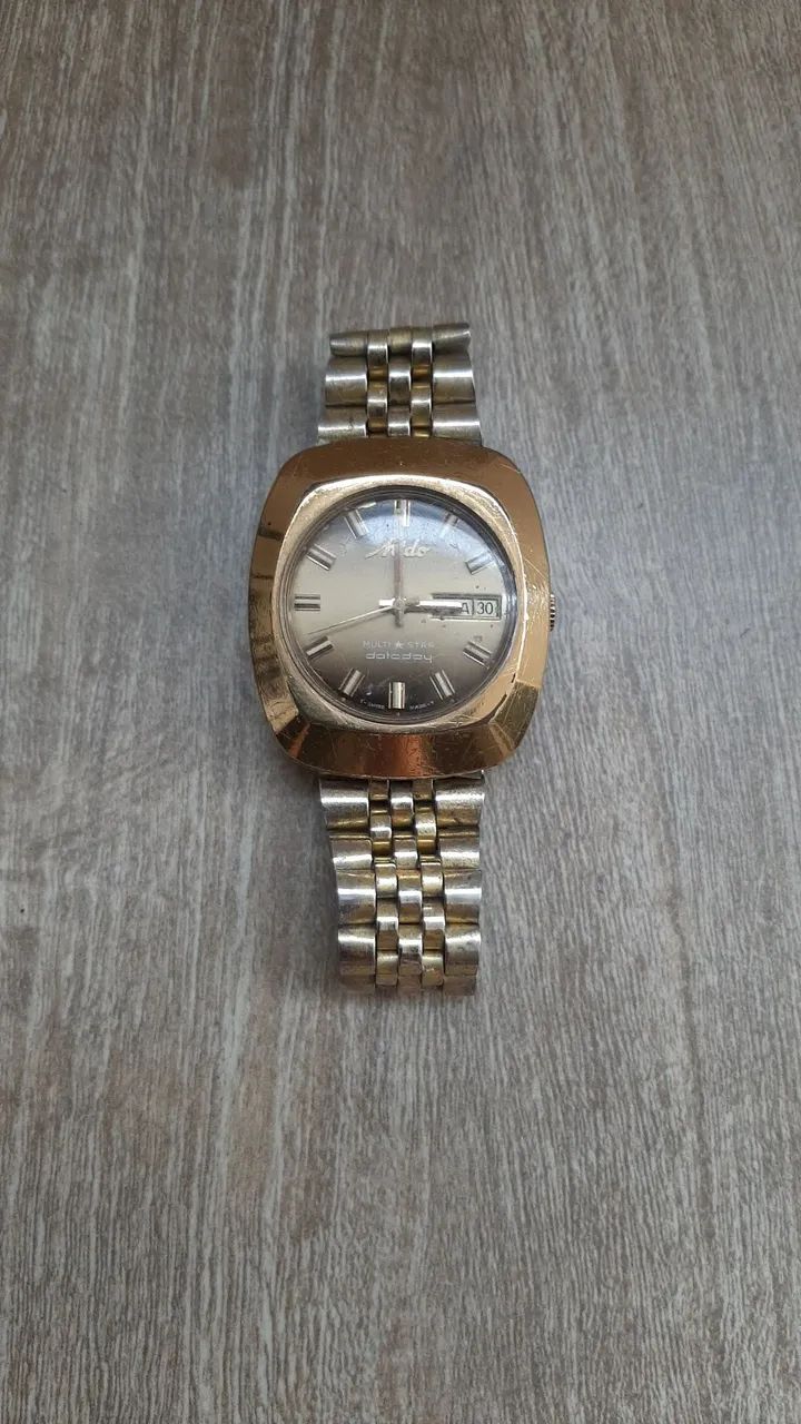 Relogio vintage suíço Mido Multi Star Automático.