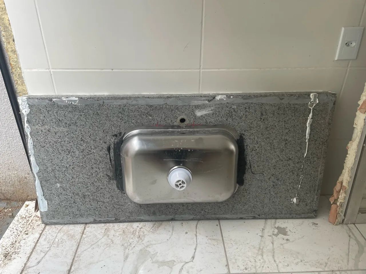 Pia e bancada em granito - Foto 4
