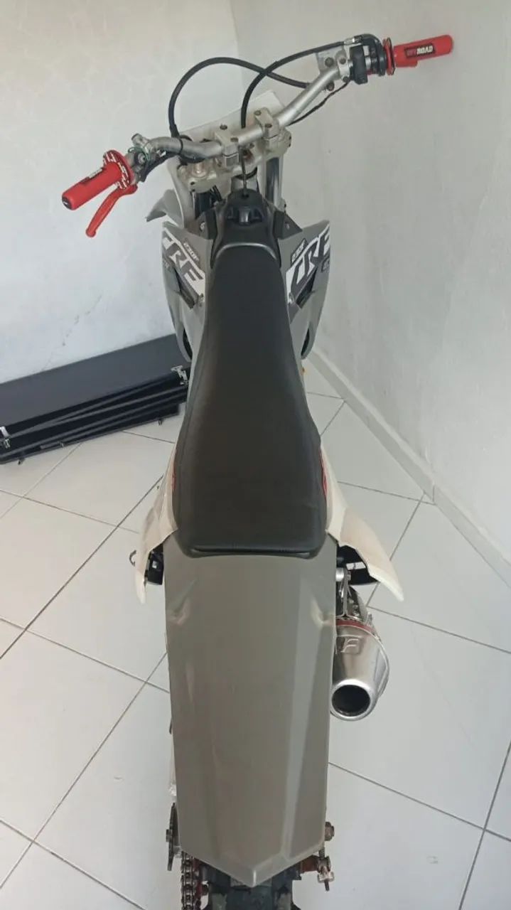 CRF 230 f  - Foto 3