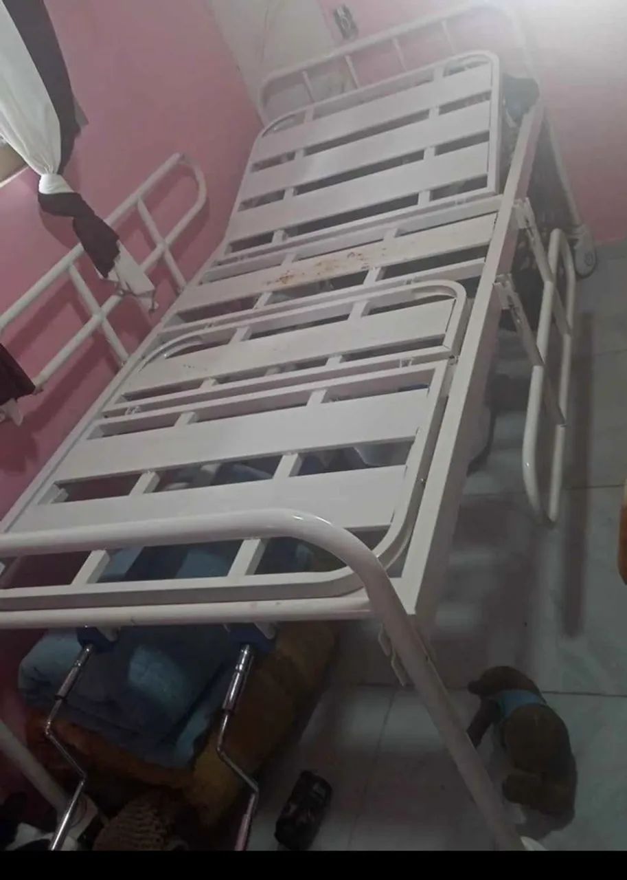 Cama hospitalar 