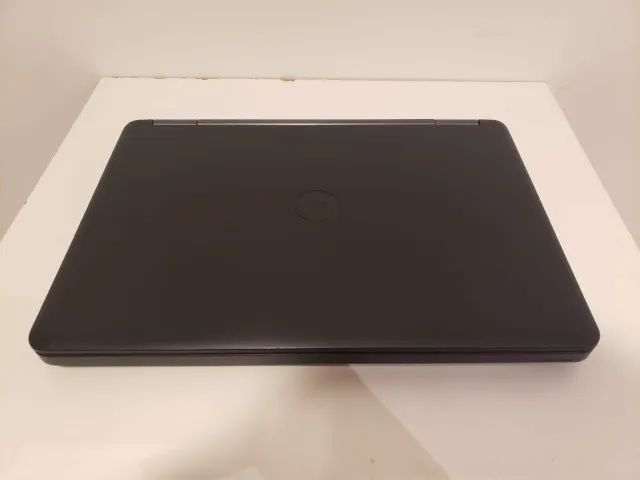 Notebook Dell i5 Latitude com Placa de Vídeo Dedicada e Bateria Nova- Parcelo e Entrego