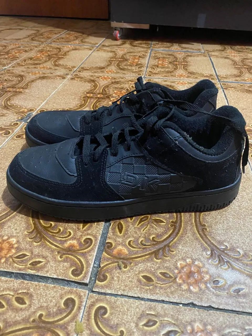 Estou vendendo esse tênis - Foto 3