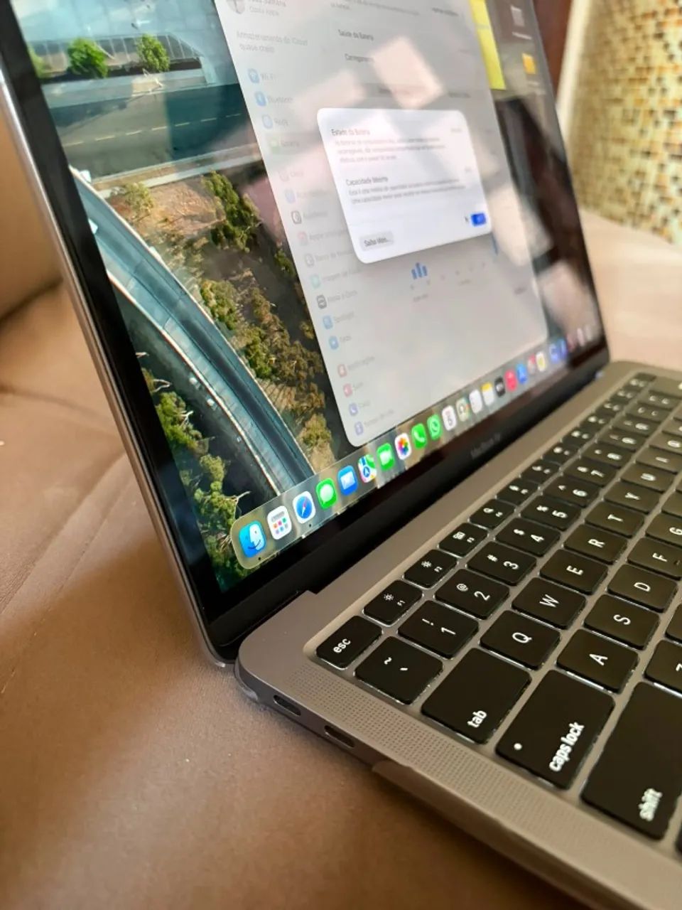 MacBook Air (M1, 2020) 8GB 256GB - Novinho - Notebooks - Centro