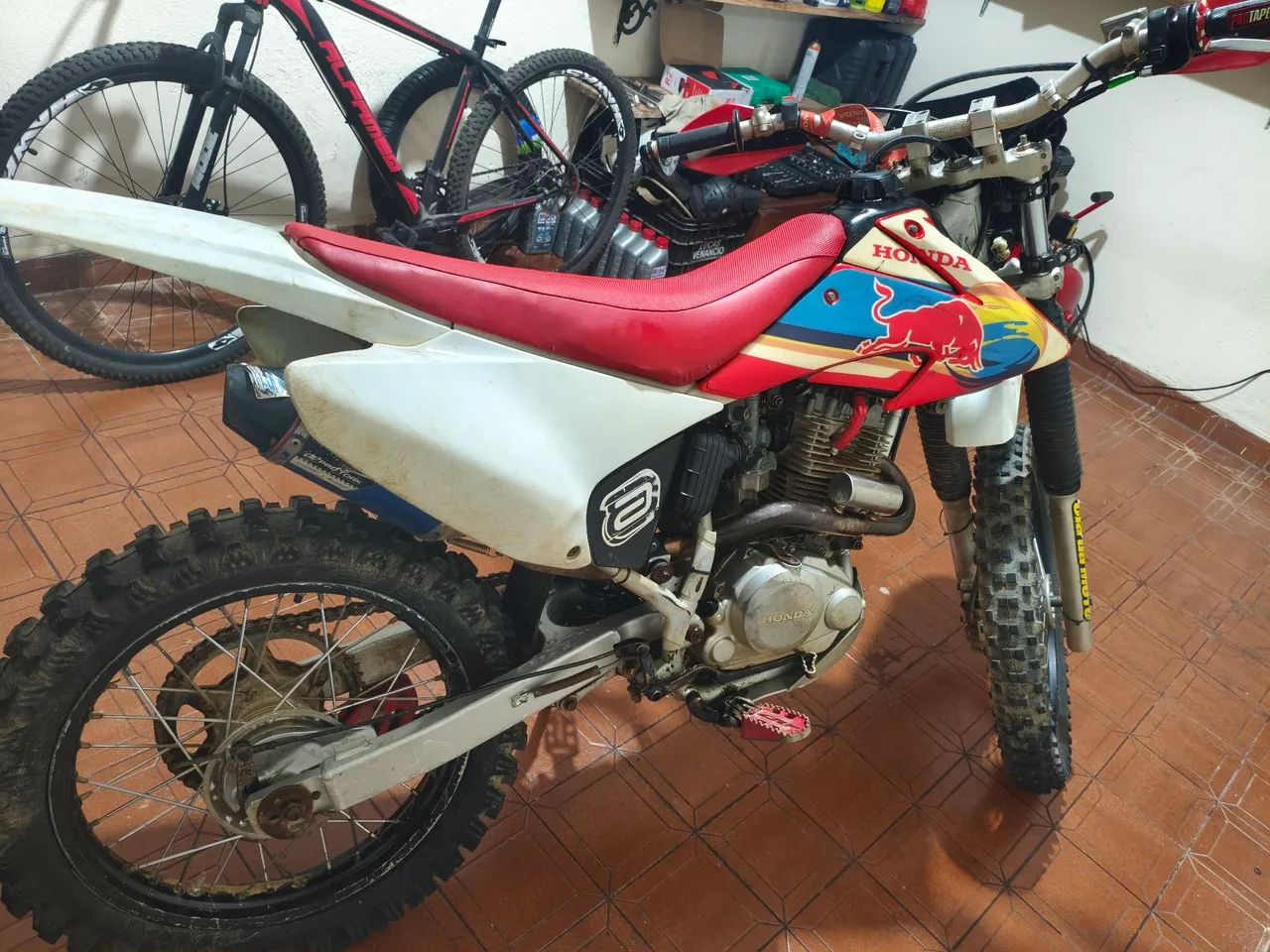 CRF 230 - Foto 2