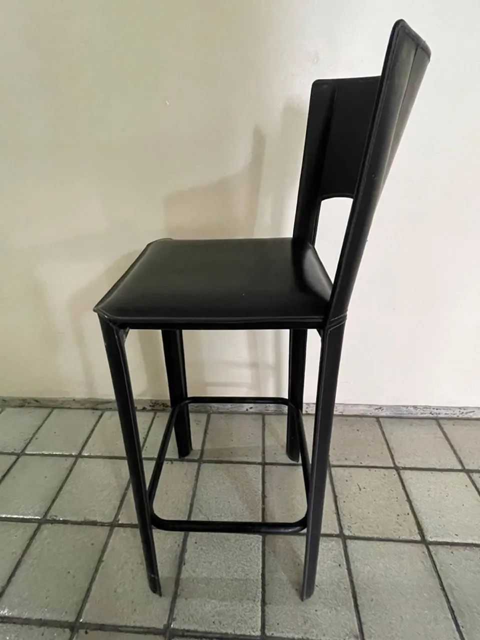 2 Banquetas altas em couro  - Foto 3