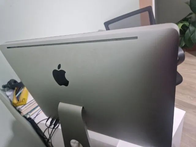 iMac Apple 21.5"(Mid 2011)-Core i5,6GB RAM, SSD 480GB (Roda Windows) - Foto 2