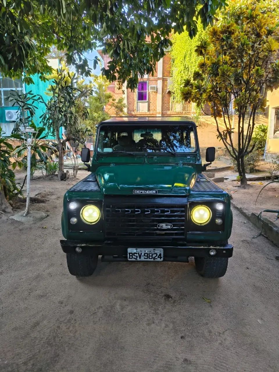 Land Rover Defender DEFENDER 110 TDI COUNTY SW DIESEL 2000