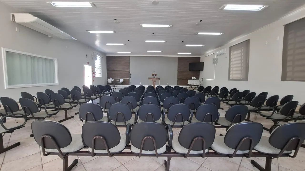 Ponto Comercial para Venda em Criciúma, Mirandópolis, 1 dormitório, 2 banheiros