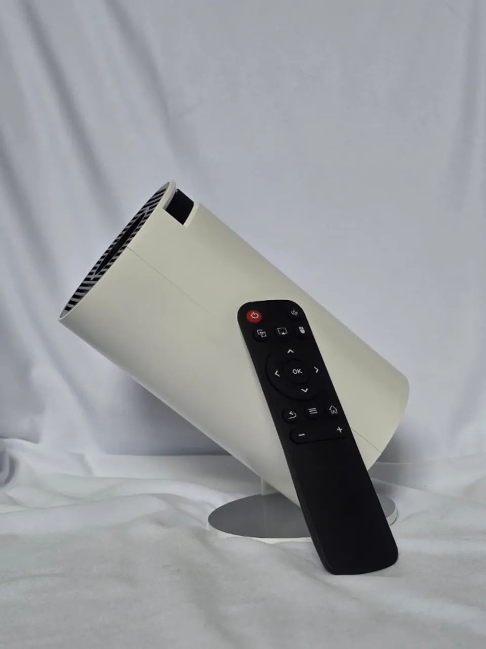 Projetor 4K HD 150 Polegadas - Wifi e Bluetooth HY300 - Foto 5