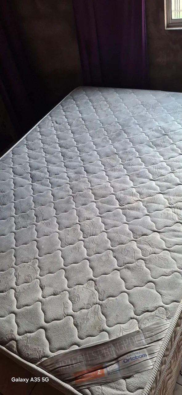 Vende se uma cama  - Foto 3