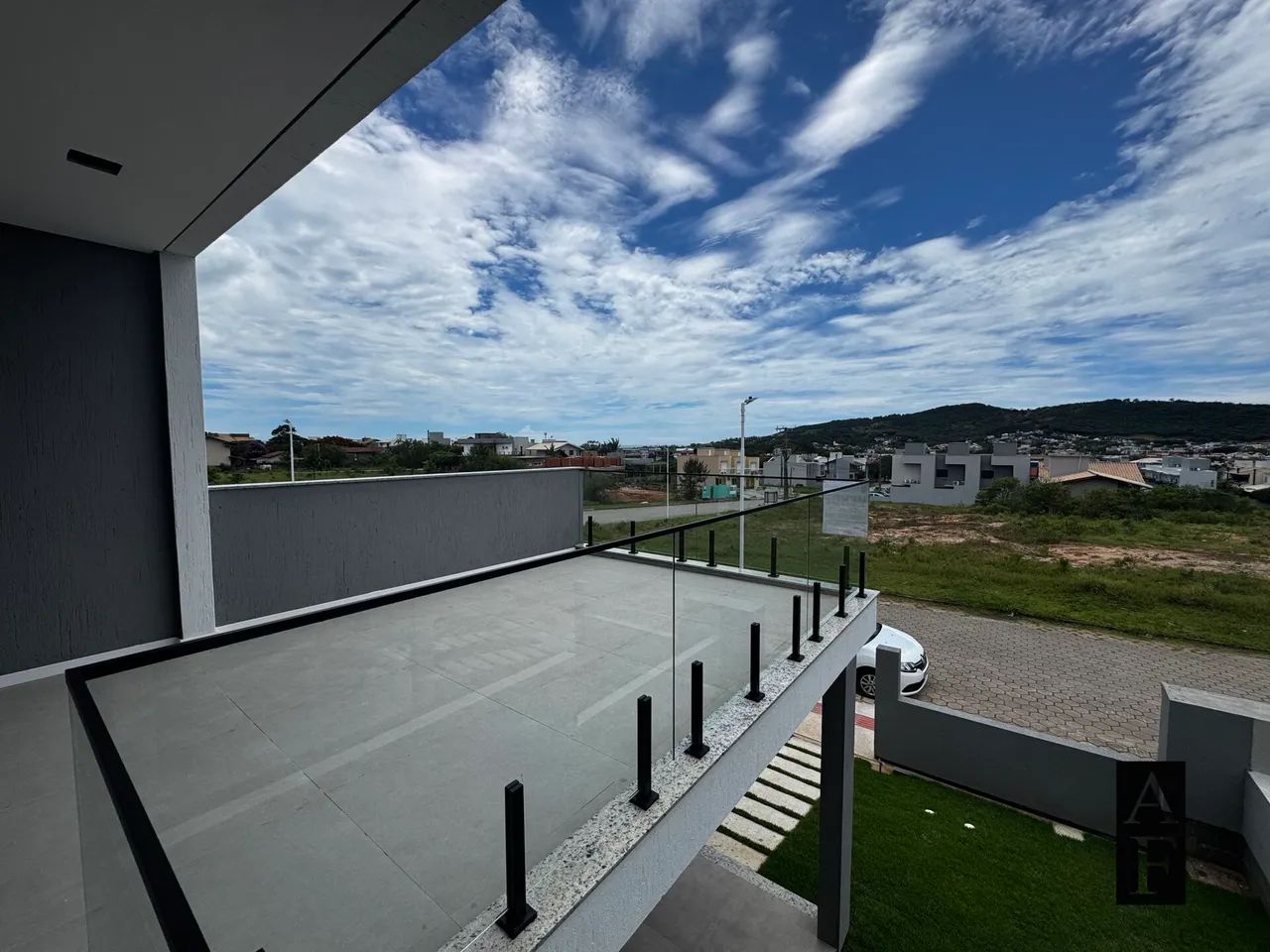 Casa com Terraço e Garagem Coberta - Foto 4