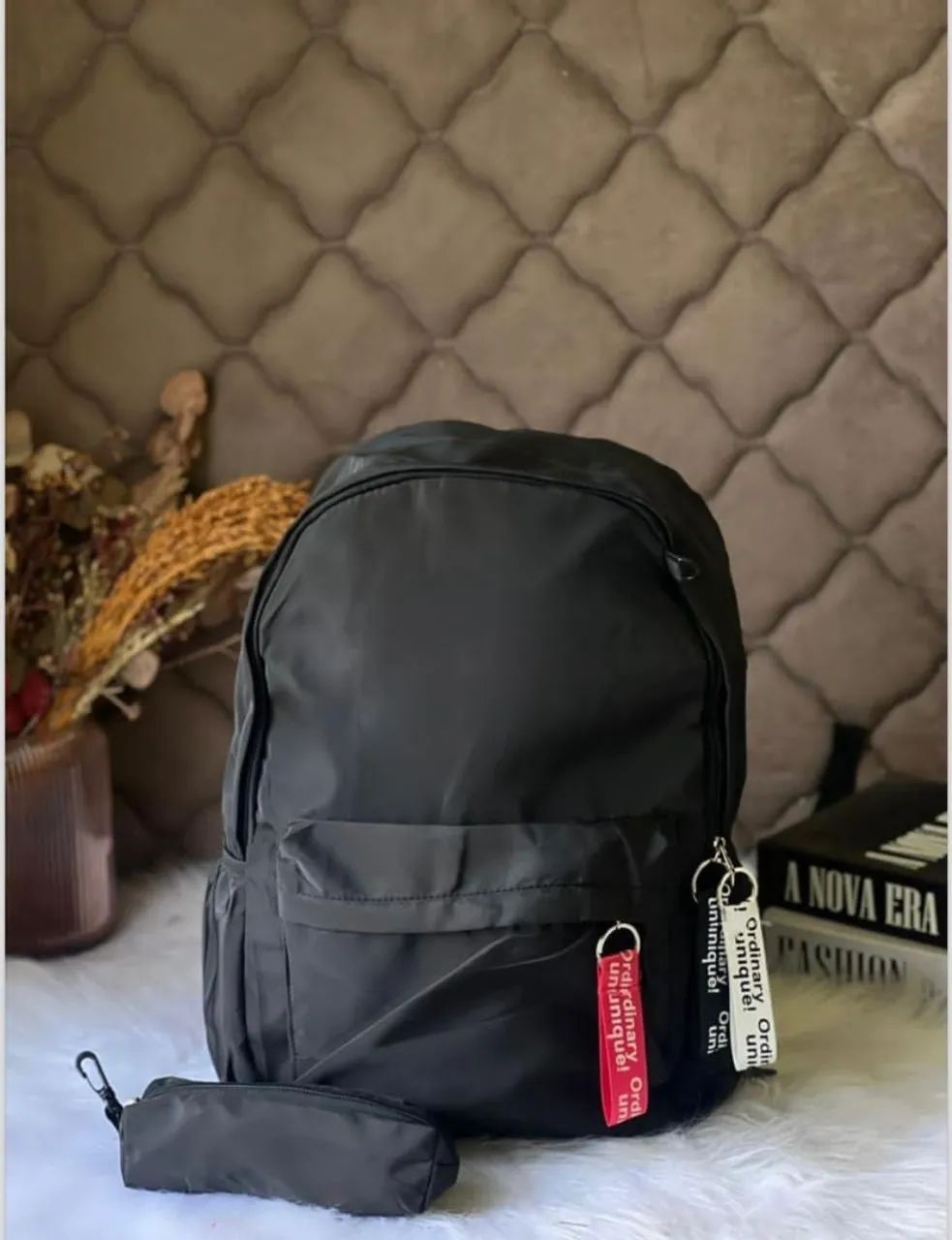 Mochila com estojo no precinho 