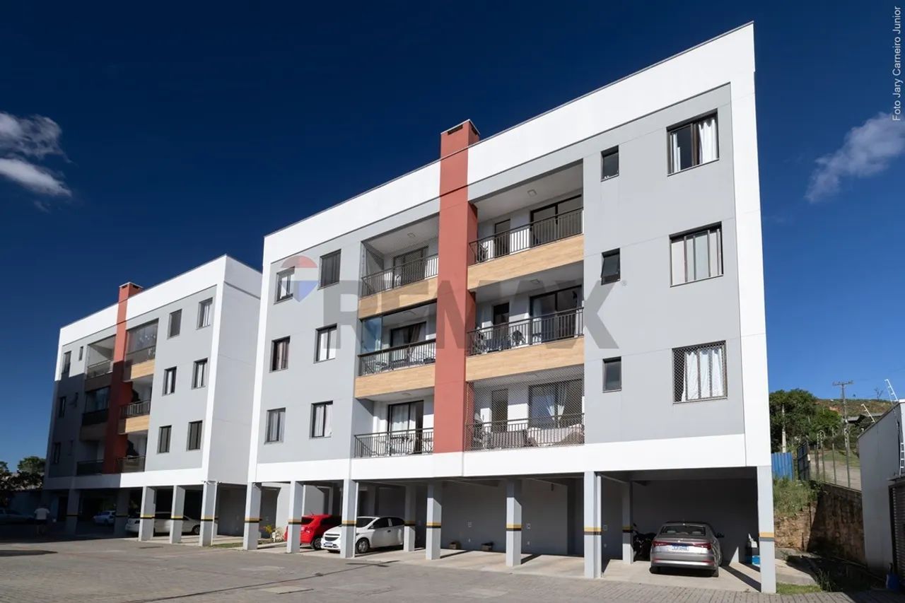Apartamento Semimobiliado no Bairro Centenário 2 Dormitórios - Foto 3