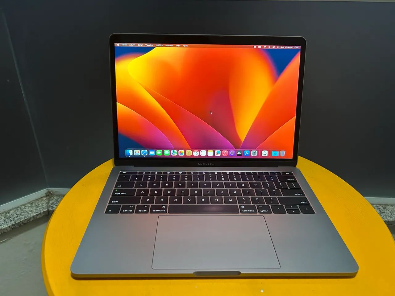 Macbook pro 2017 100% Original 