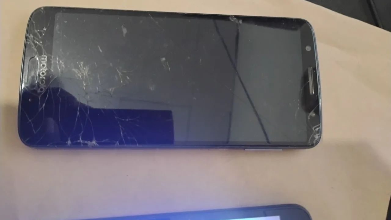 Lote de celulares com defeito  - Foto 4