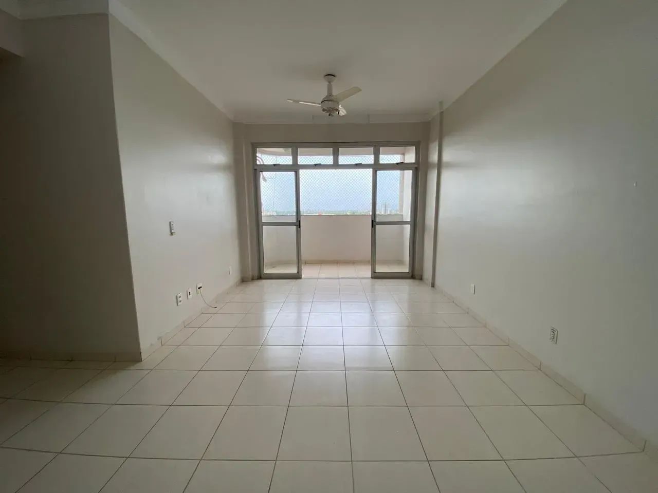 Apartamento 3 quartos 100 metros centro - Foto 3