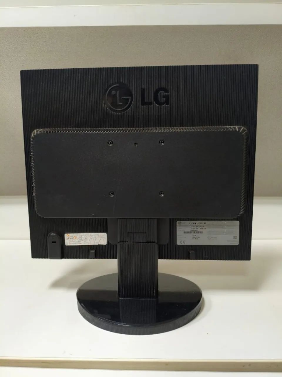 Monitor LG Flatron L1753T-BF 17? VGA DVI 75 Hz - Foto 2