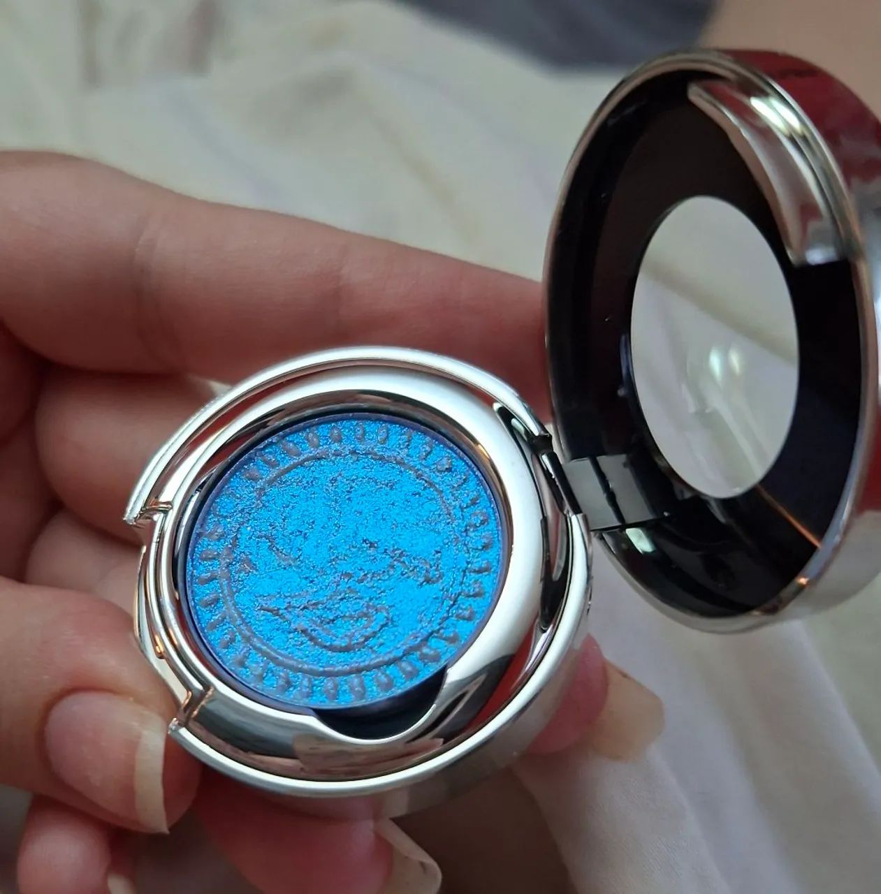 Sombra multichrome duochrome sheen effect azul 
