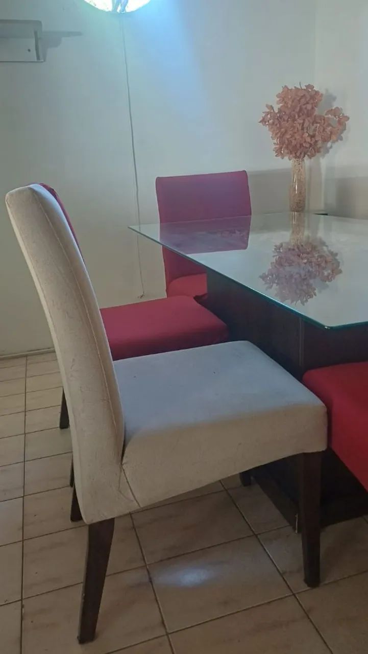 Mesa tampo de vidro 6 cadeiras