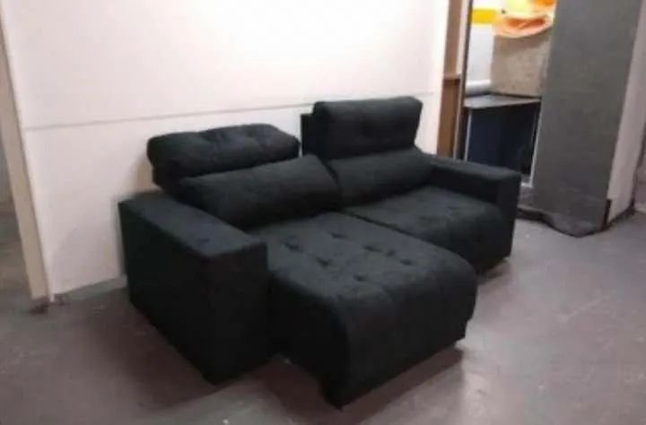 Sofá retrátil a pronta entrega 