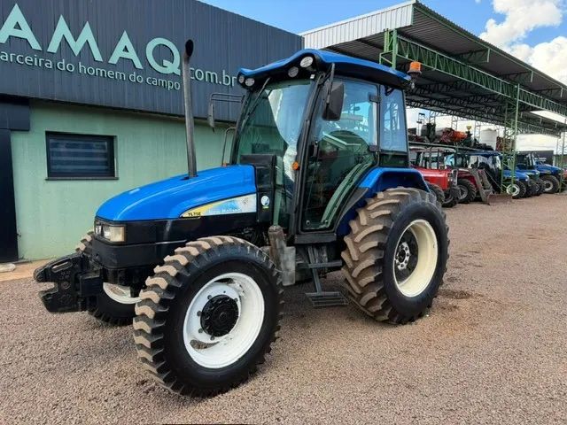 New Holland TL 75E 4x4 ano 2008 Cabinado 