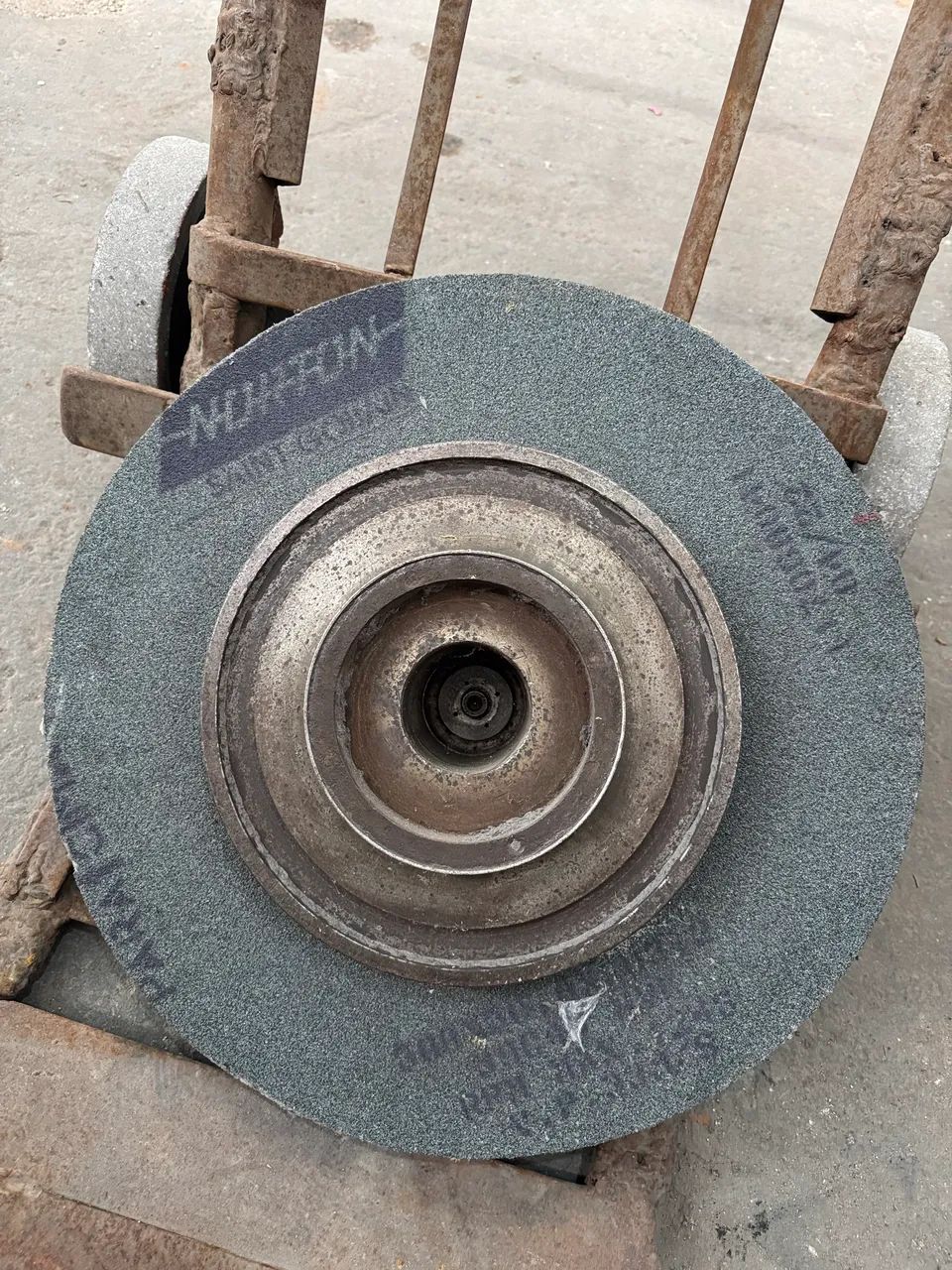 Flange de Reifica  com Rebolo  marca Norton 480mm - Foto 5