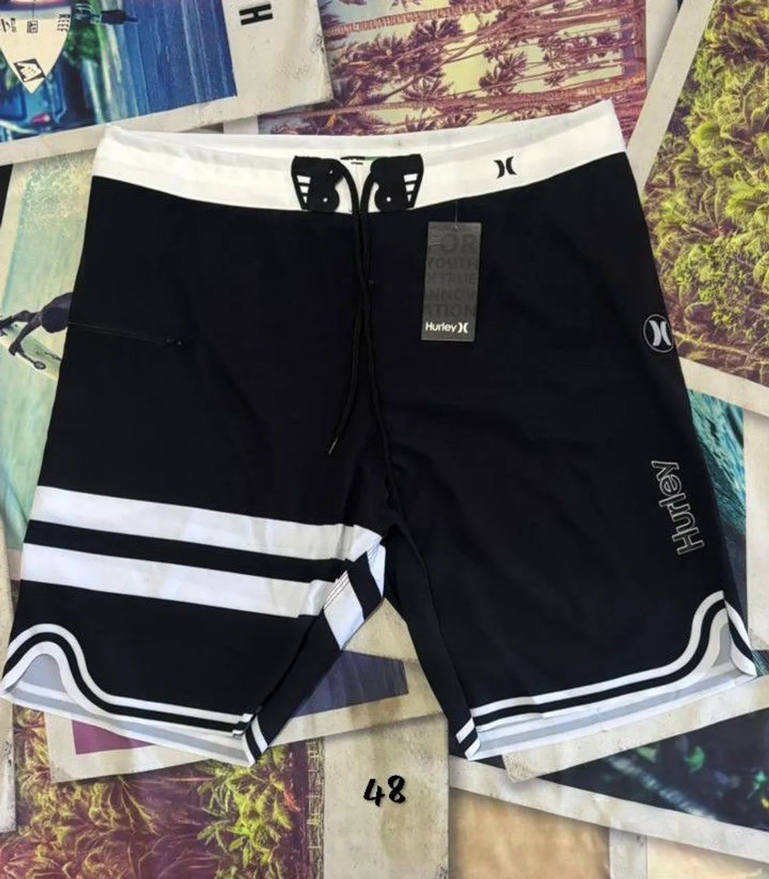 Shorts Hurley Azul com Detalhes em Branco - Foto 4