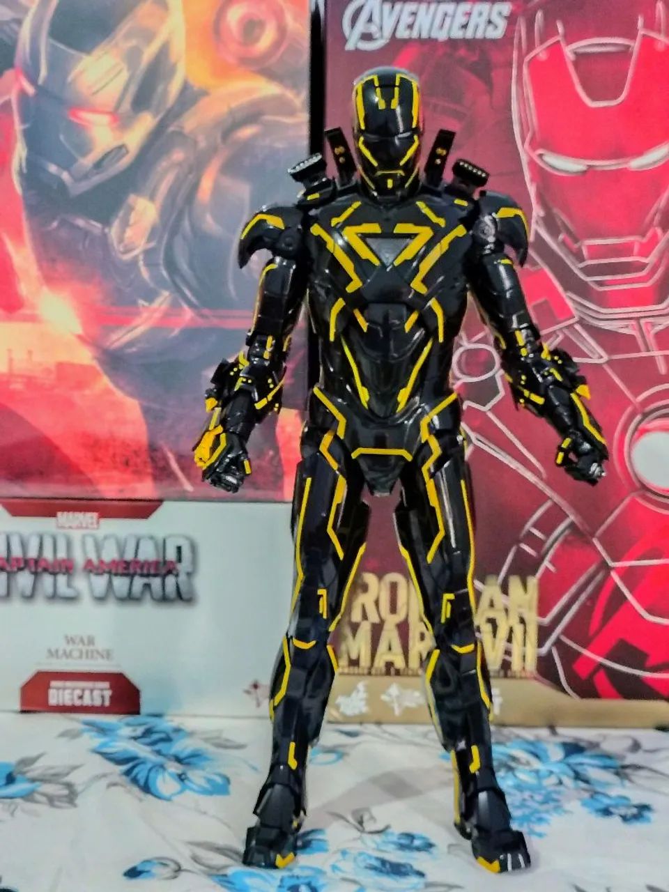 Hot toys lrom mam Neon TEC  - Foto 3
