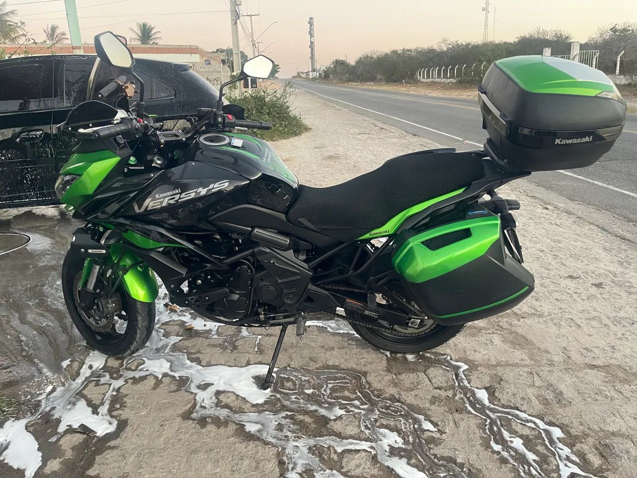 Vendo versys 650  - Foto 3