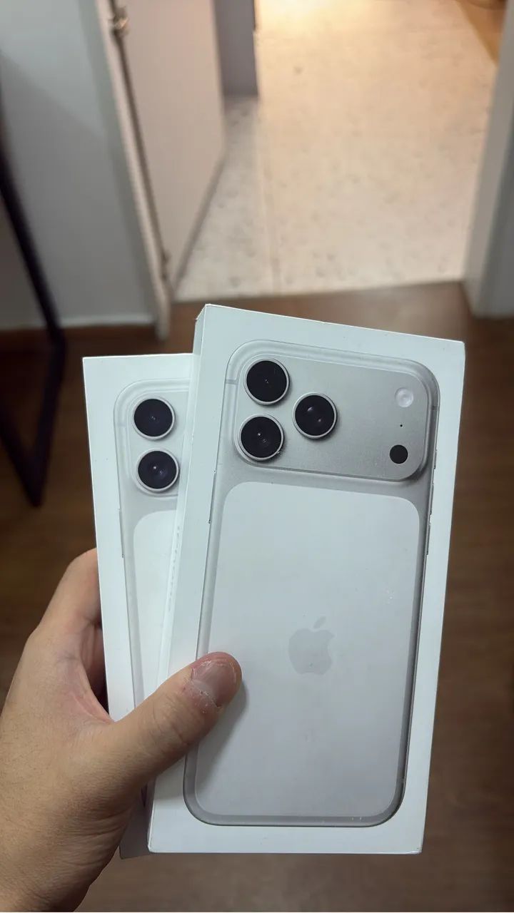 IPHONE 17 PRO MAX 256GB SILVER LACRADO
