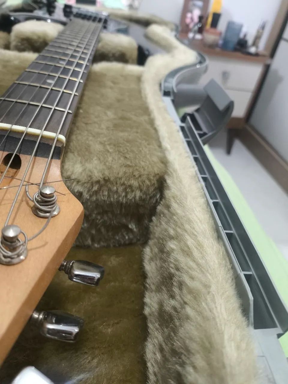 Guitarra stratocaster - Foto 3