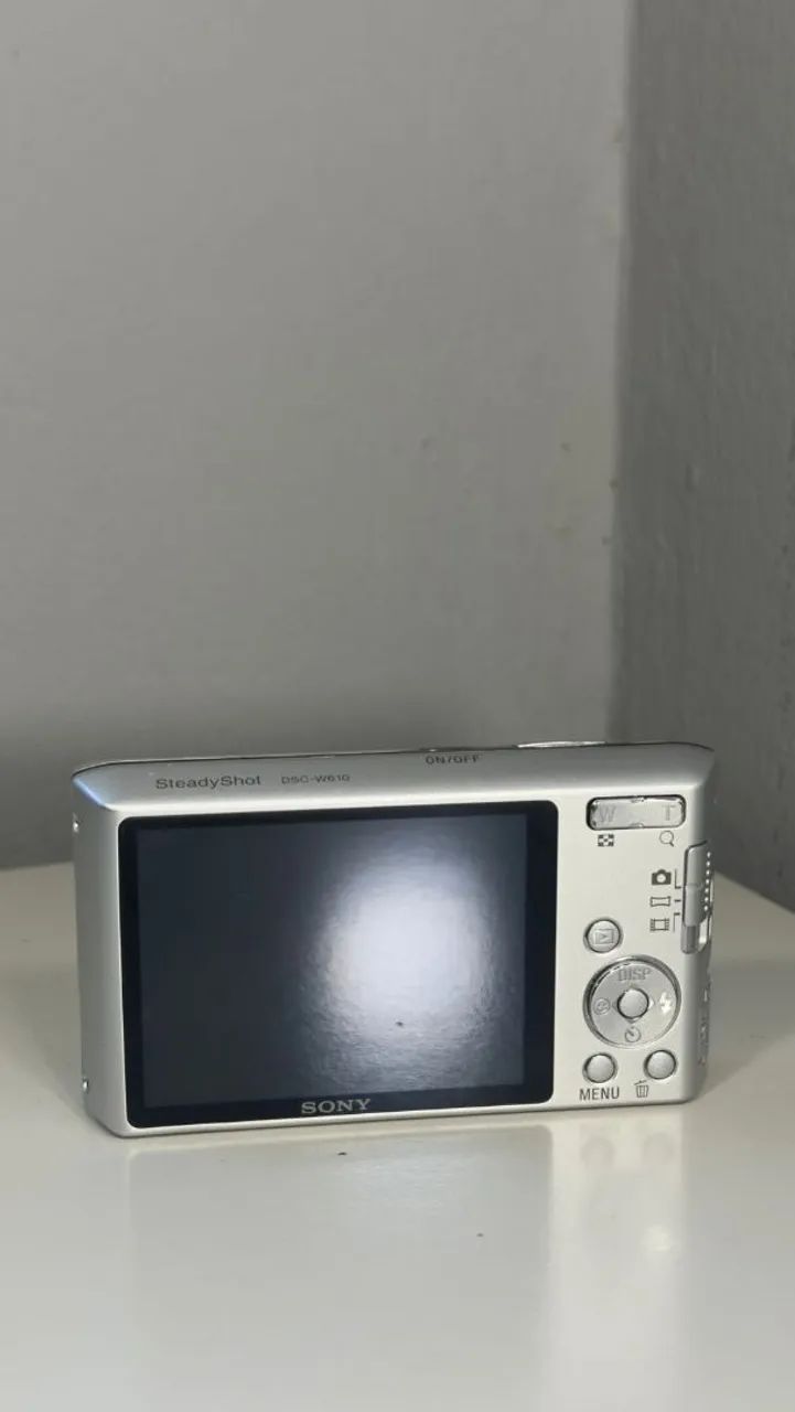 Camera digital  - Foto 2
