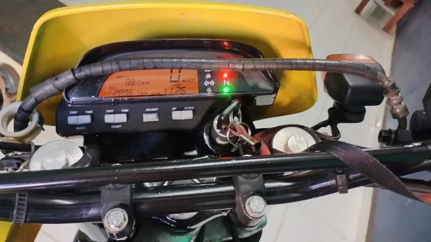 Honda Tornado 250XR - Foto 5
