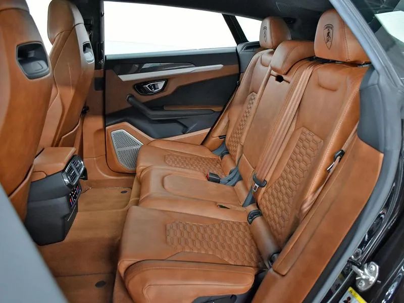 Lamborghini Urus Lp-650-4, foto 12 de 18