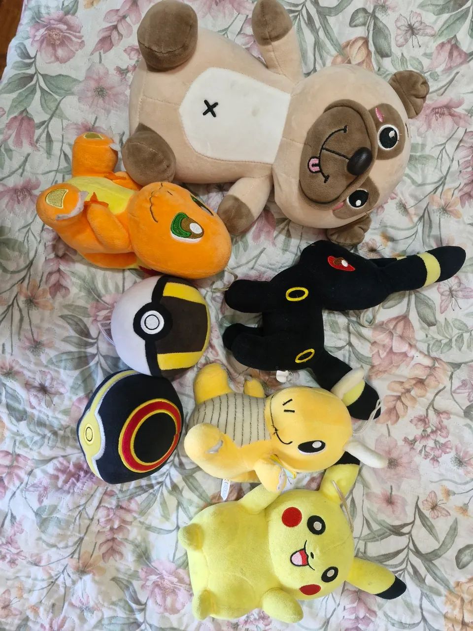 Pelúcias Pokémon e Urso