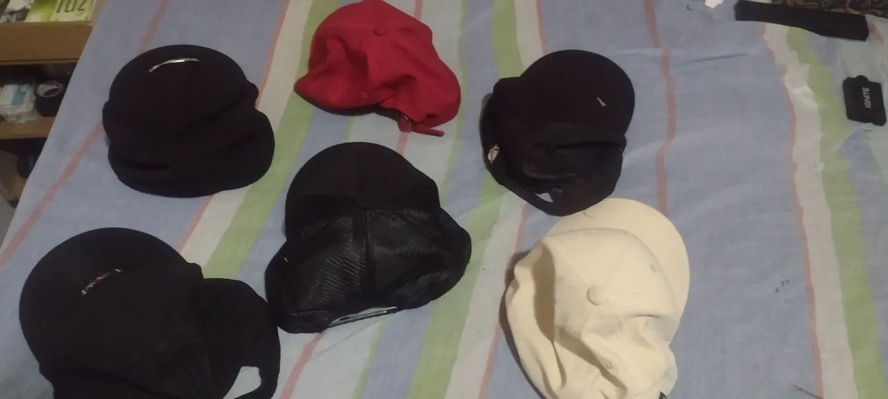 6 bonés por 110 reais  - Foto 4