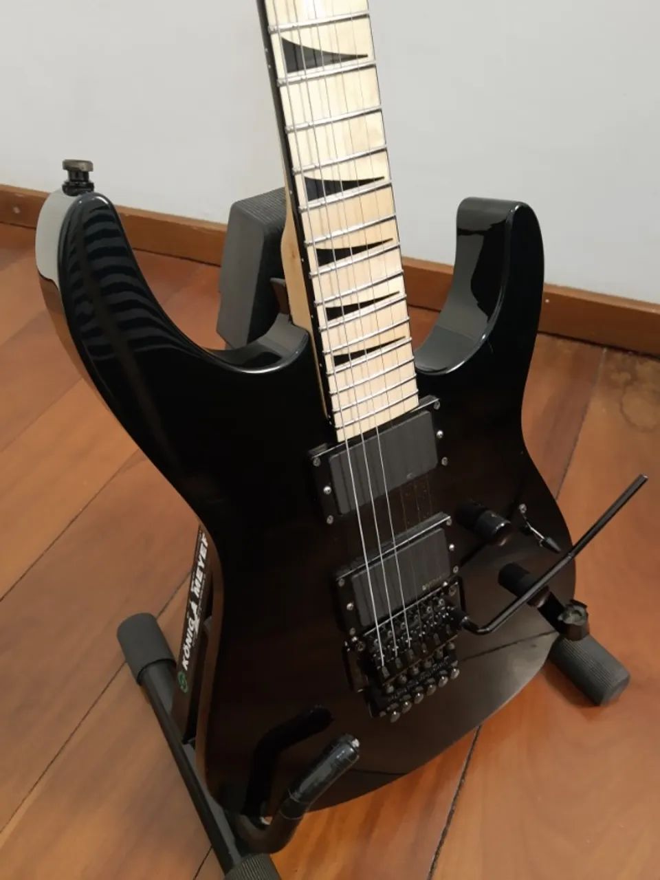 Guitarra Jackson Dk2m japonesa com trastes novos em inox
