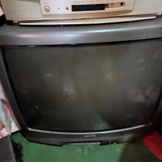 2 Tvs (concerto ou venda de peças) - Foto 2