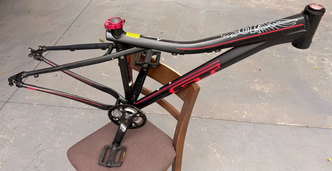 Quadro GT Karakoram 29? tamanho S + pedivela, pedais - Ciclismo