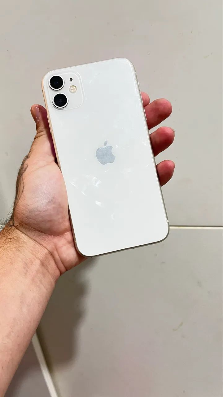 iPhone 11 64gb branco  - Foto 2