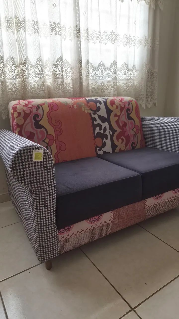 Vende-se sofá Novo
