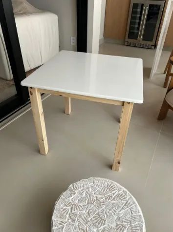 Mesa Retangular Mdf Pé Palito Decorativa Sem Cadeiras (Usado) - Foto 2